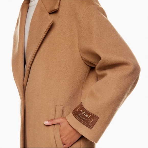 Aritzia The Only Mid Coat - Picture 5 of 9